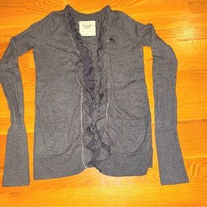 Abercrombie & Fitch Y2K Ruffle Cardigan Gray Vintage Style Sweater Size M